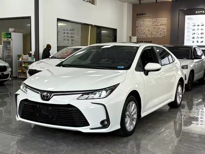  Toyota Corolla