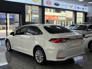  Toyota Corolla