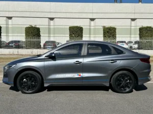 BYD E3